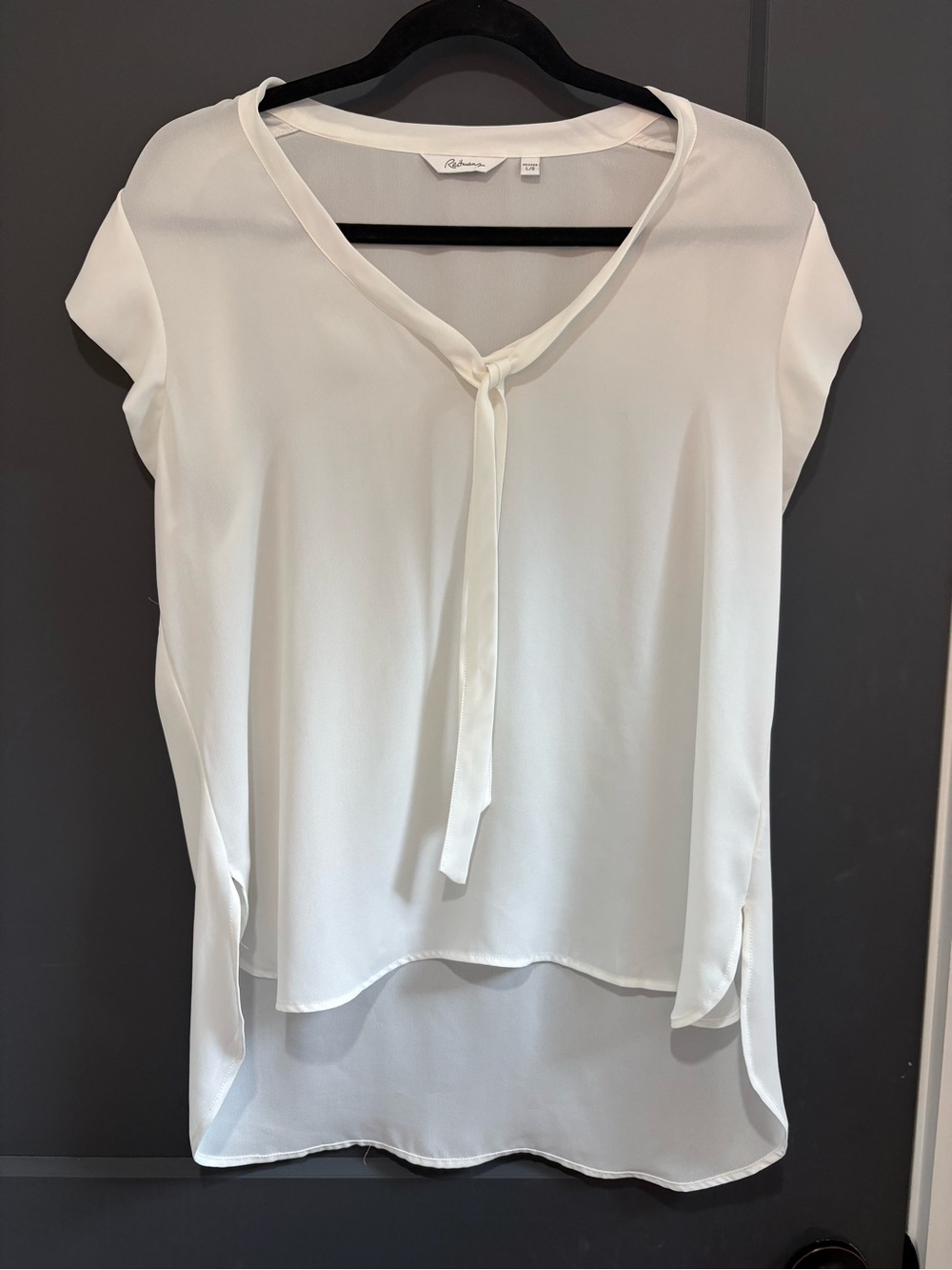 Reitmans White Tie-Neck Cap Sleeve Blouse